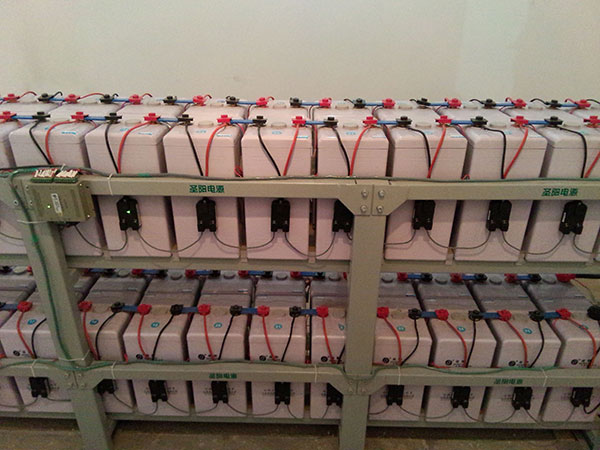 蓄電池監(jiān)測模塊