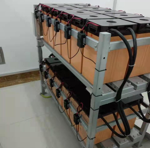 UPS蓄電池在線監(jiān)測(cè)系統(tǒng)