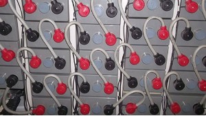 想找變配電站蓄電池在線監(jiān)測(cè)主機(jī)？這有很多類(lèi)型！